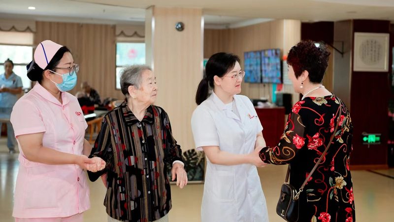 养老机构加盟代理：了解关键条件，共创美好未来**